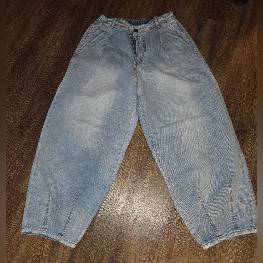 Barrel Jeans